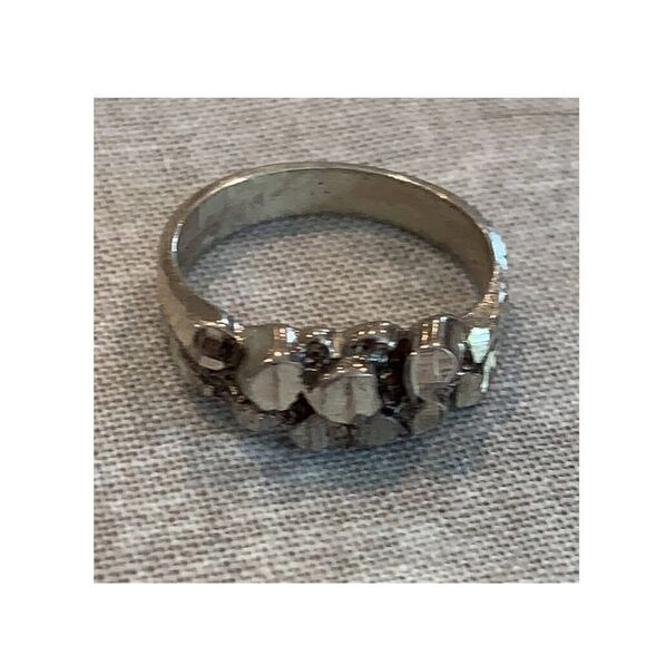 Dainty Sterling Silver Boho design ring, Vintage - Picture 2 of 5